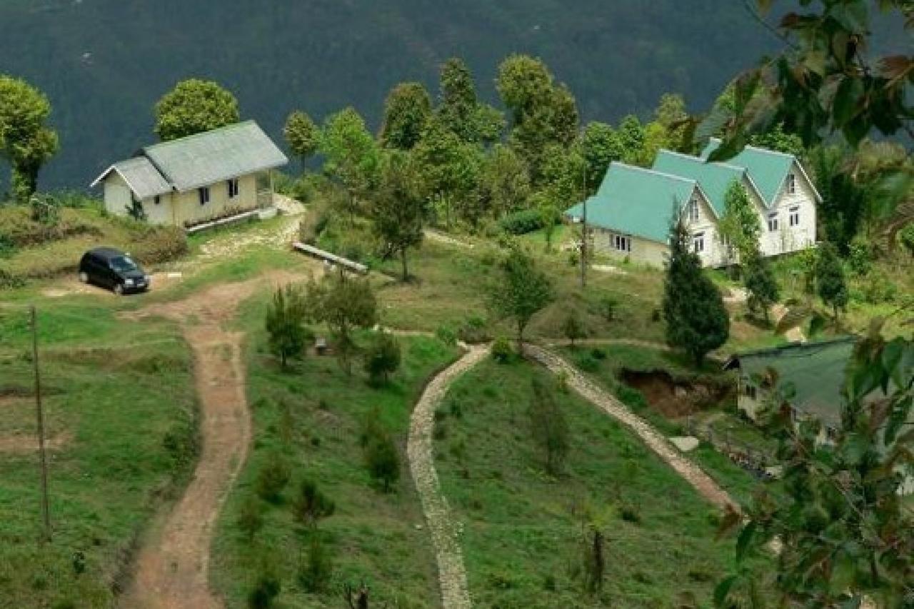 Neora Valley Retreat Hotel Rishop Bagian luar foto