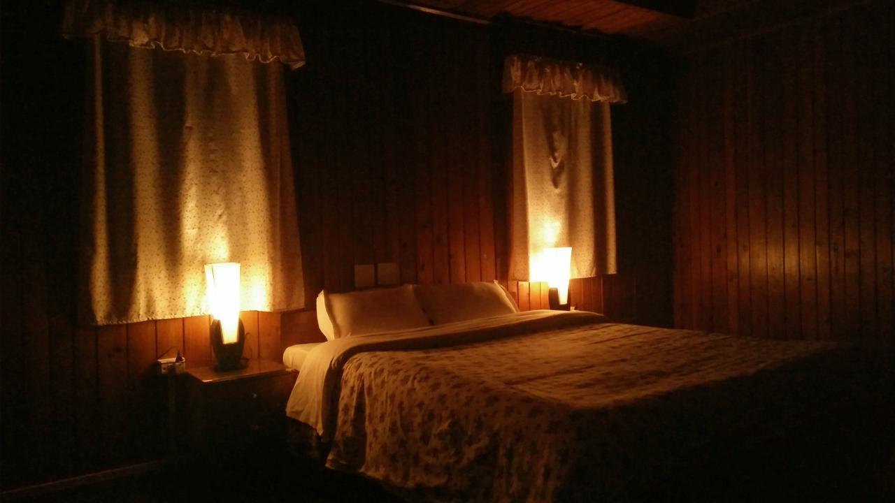 Neora Valley Retreat Hotel Rishop Bagian luar foto