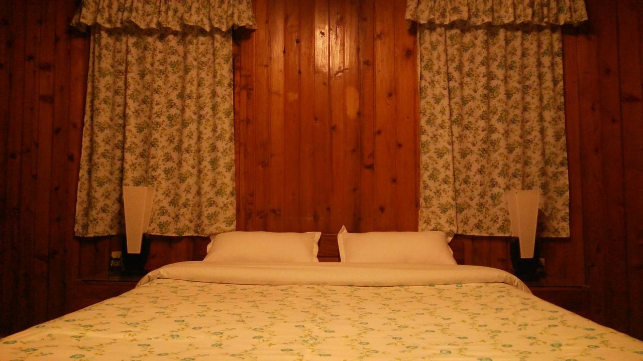 Neora Valley Retreat Hotel Rishop Bagian luar foto